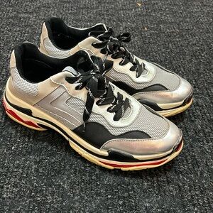Steve Madden Nassau fashion sneakers sz 9